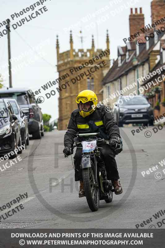 Vintage motorcycle club;eventdigitalimages;no limits trackdays;peter wileman photography;vintage motocycles;vmcc banbury run photographs